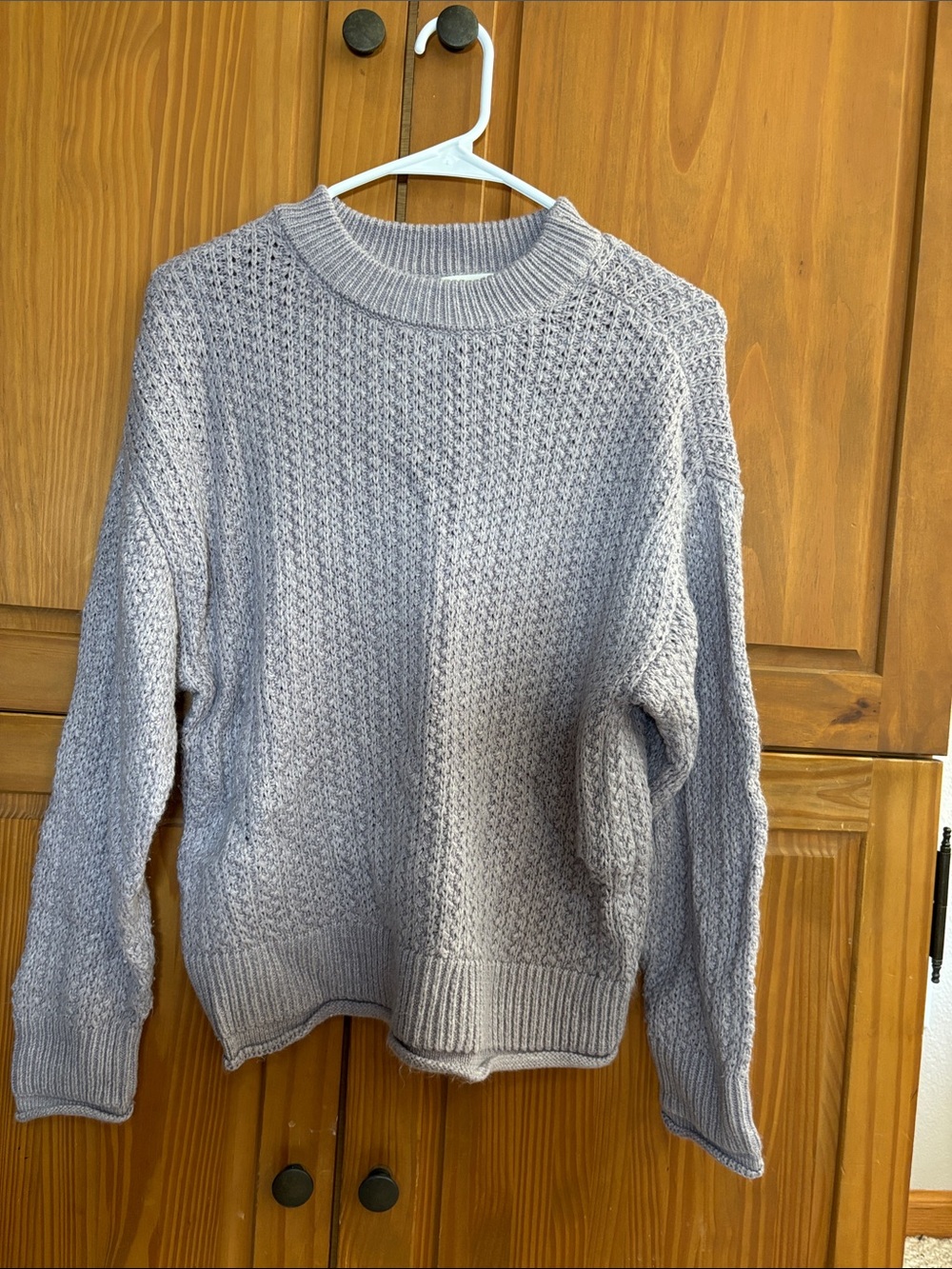 Universal Thread Lavender Gray Textured Crewneck Sweater